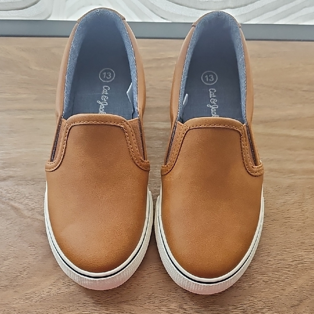 Boys Slip-On Sneakers Sz 13